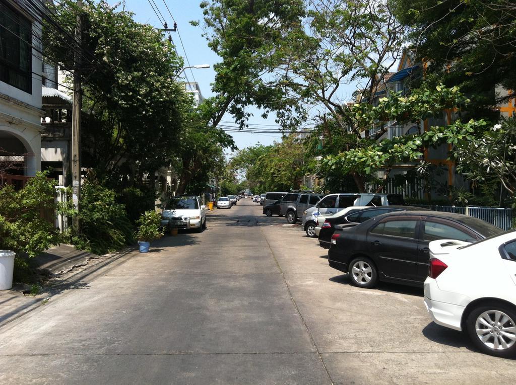 Park Avenue@Huamark Bangkok Bagian luar foto