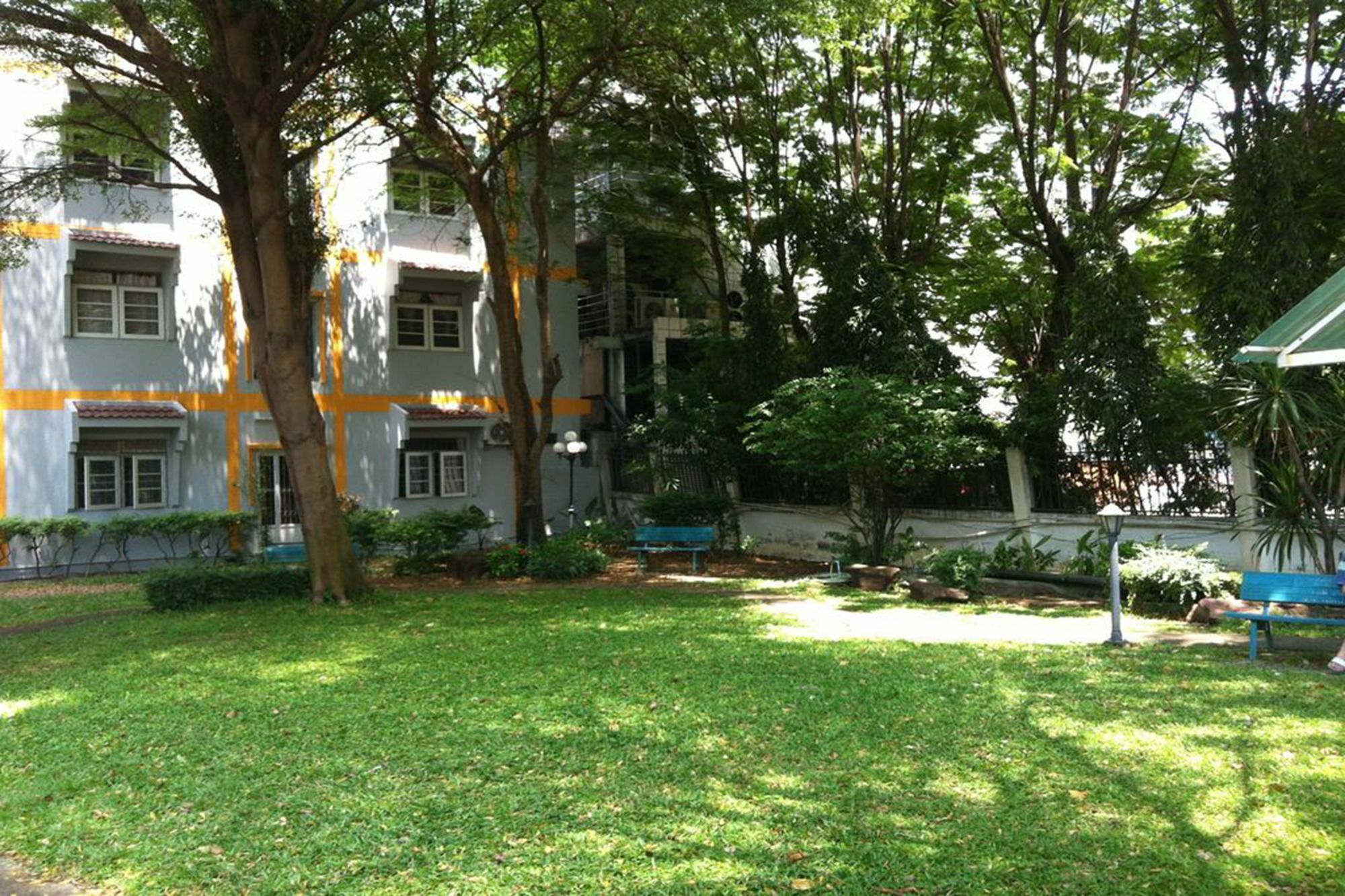 Park Avenue@Huamark Bangkok Bagian luar foto